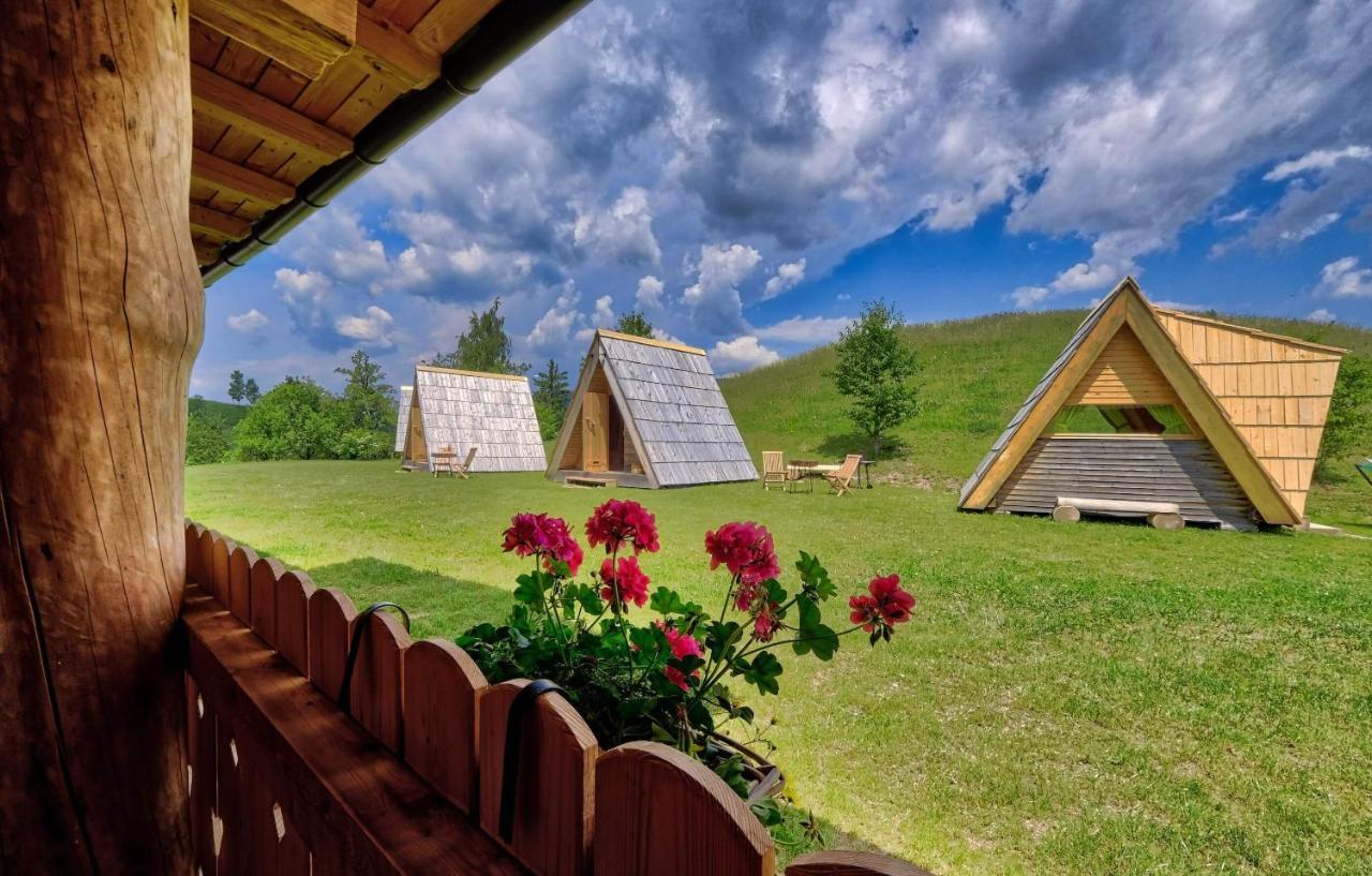 Отель Glamping Brodej Vitanje Экстерьер фото